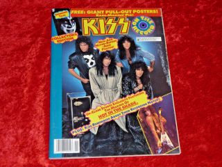 Kiss On The Record Collector 