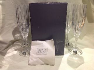 Nib Mikasa Parke Lane Fluted Champagne Glasses Set Of 4 Box & Paper