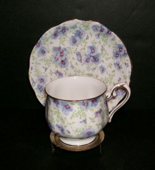 Vintage Royal Albert Blue Pansy Chintz Cup/saucer Set