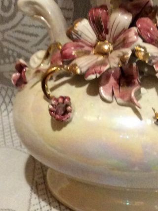 Vintage Rare Capodimonte Double Handle Pearl Glaze Vase Centerpiece Gold Trim 5