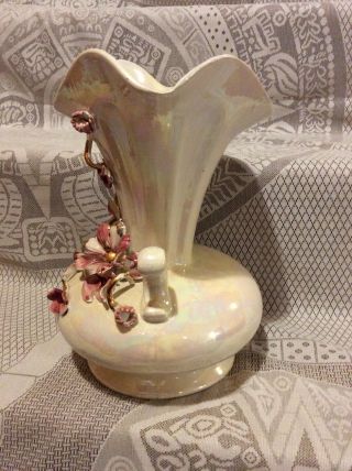 Vintage Rare Capodimonte Double Handle Pearl Glaze Vase Centerpiece Gold Trim 8