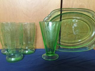 Sylvan Parrot - Federal Glass Green Platter And Tumblers