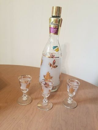 Vintage Libbey Gold Leaf Frosted Decanter And 3 Small Cordial Glasses