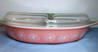 Vintage Pink Pyrex Daisy 1.  5 Quart Divided Casserole Bowl W/ Lid Rare
