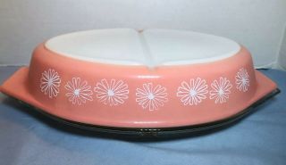 Vintage Pink Pyrex Daisy 1.  5 Quart Divided Casserole Bowl w/ Lid RARE 2