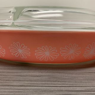 Pyrex Pink Daisy 1.  5 Quart Divided Dish With Lid 3
