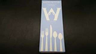 Wedgwood Notting Hill 5 Piece Place Setting Stainless Steel Nib