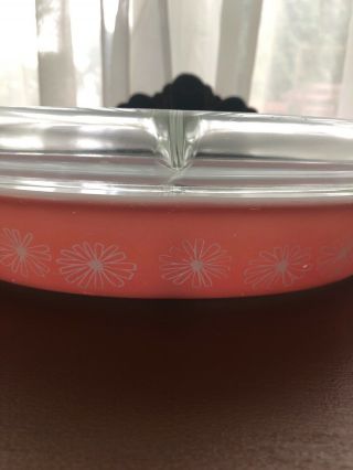 VINTAGE PYREX PINK DAISY DIVIDED CASSEROLE DISH WITH A LID 3