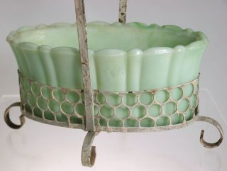 Akro Agate - No 654 Marbleized Green Oval Planter in Wire Basket 3