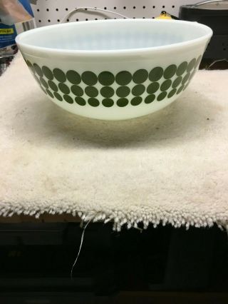 Vintage White Pyrex 4 Quart Mixing Bowl W/ Green Polka Dots