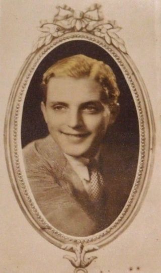 Phillips Holmes Paramount Pictures Film Star Rare 1934 Uk Cigarette Tobacco Card