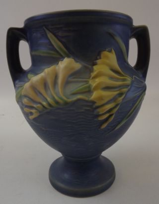 Vtg Roseville Freesia 196 - 8 Handled Vase Urn Sm Planter 8.  5 " X 6.  5 " Euc