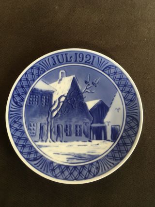 Early Blue & White Royal Copenhagen Denmark Christmas Plate 1921