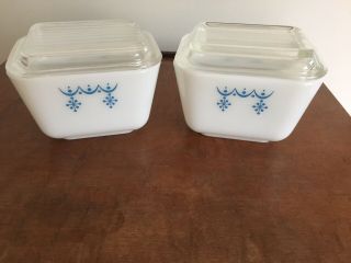 Pyrex 501b Snowflake Garland Pattern 1 1/2 Cup Refrigerator Dishes