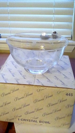 Vintage Princess House Heritage Rose Clear Crystal Bowl,