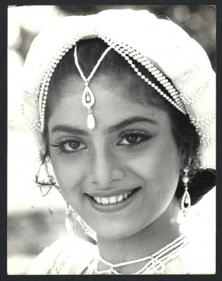 Sonam As A Princess In Ajooba Bollywood India 16cm X 21cm Vintage Photo