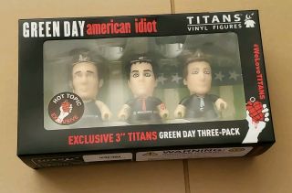 Titans Vinyl Figures Green Day American Idiot 3 Pack Hot Topic Exclusive Box