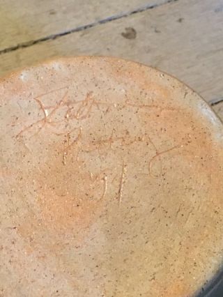 Bruce Stebner Salt Glazed Stoneware Pottery Batter Bowl Handle Spout Heart Shape 8