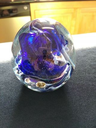 Signed Robert Held Iridescent/dichroic Purpleblue Art Glass Paperweight