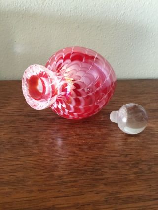 Elegant Vintage Clear Cased Red And White Swirl Art Glass Perfume Bottle 7