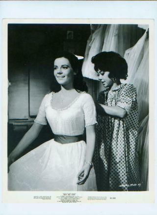 1961 West Side Story Movie Photo / Still Natalie Wood Rita Moreno (002)