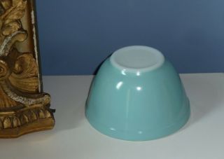 Vintage Pyrex Turquoise Robins Egg Blue Mixing Nesting Bowls 401