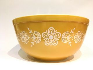 VINTAGE PYREX GOLD BUTTERFLY 2 - 1/2 Qt.  NESTING MIXING BOWL 403 2
