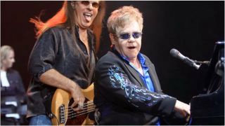 BOB BIRCH Elton John Bassist - OWNED ROCK N ' ROLL FANTASY CAMP SHIRT SZ LARGE 2