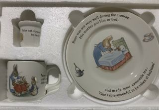 Wedgwood England Peter Rabbit 4 Pc Nursery Set Bowl Plate Mug Egg Cup 2