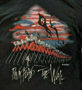 Hanes - " Pink Floyd The Wall " Small (34 - 36) Vintage " 1982 " Black S/s T - Shirt " Rare "