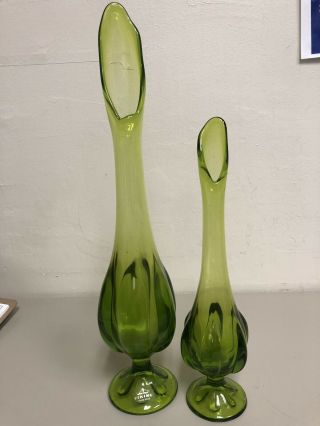 Viking Hand Made Stretched Bud Vase Emerald Green Art Glass