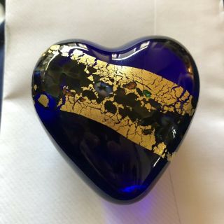 Robert Held Art Glass Signed Cobalt Blue With Gold Leaf Heart Paperweight