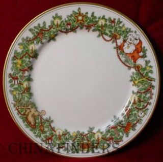 Fitz & Floyd China St.  Nicholas Pattern Dinner Plate 10 - 3/8 "