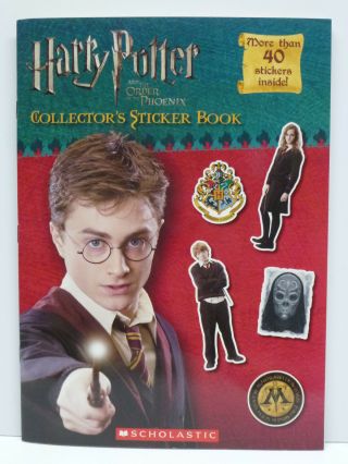 Harry Potter & The Order Of The Phoenix Deluxe Movie Sticker Book By Scholastic