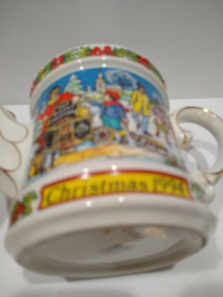 Vtg James Sadler teapot Christmas 1994 Made In England 24k gold English China 4