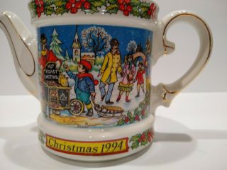 Vtg James Sadler teapot Christmas 1994 Made In England 24k gold English China 7