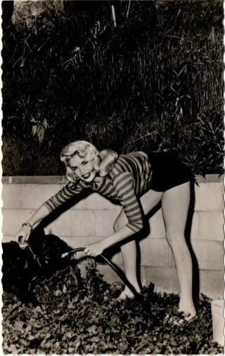 Vintage Press Photo Jayne Mansfield Sexy Legs Engaging Ravishing Great