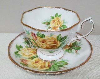 Royal Albert " Tea Rose " Bone China England Tea Cup And Saucer Yellow Roses
