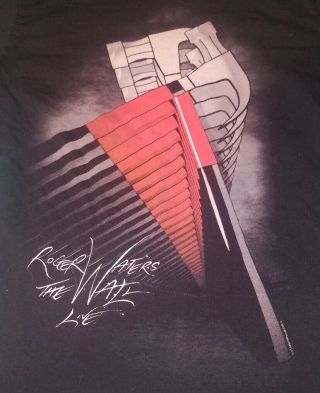 Roger Waters The Wall Live And The Hammers Batter Down Your Door T Shirt Size M