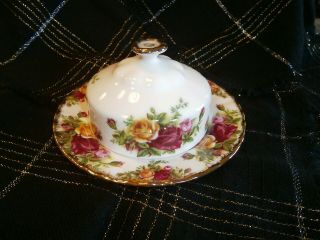 Old Country Roses Covered Butter Dish Royal Albert Bone China England