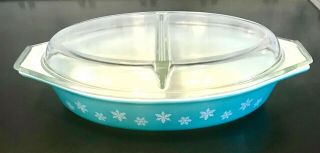 Vintage Turquoise Snowflake Pyrex 1 1/2 Qt.  Divided Casserole - W/glass Lid