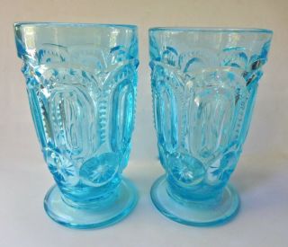 L.  E.  Smith Glass Light Blue Moon & Star 5 3/8 " H 10oz Footed Tumblers