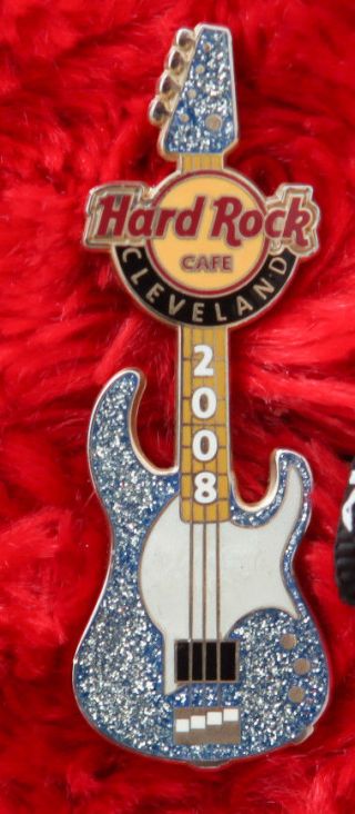 Hard Rock Cafe Pin Cleveland FLEA Guitar RED HOT CHILI PEPPERS hat lapel wall 3