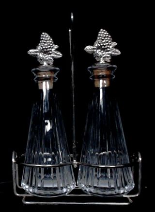Mikasa Diamond Fire Glass Oil & Vinegar Cruet Set Grape Design Cork Stoppers Euc