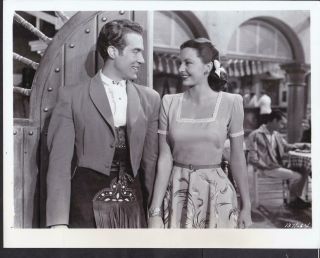 Cyd Charisse Ricardo Montalban In Sombrero 1953 Vintage Movie Photo 37191