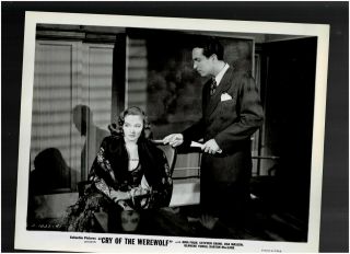 8x10 - B & W Photo Of - Scene - Nina Foch And Stephen Crane