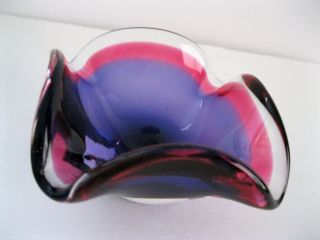 Mid Century Scandinavian Flygsfors Sweden Colorful Coquille Art Glass Bowl