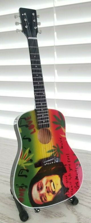Bob Marley Miniature Tribute Guitar with Stand - AC 043 D 2