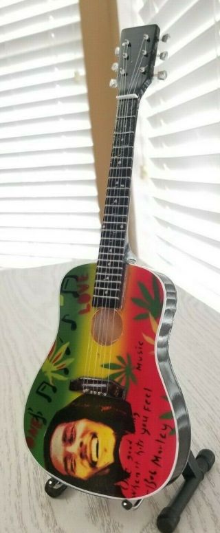 Bob Marley Miniature Tribute Guitar with Stand - AC 043 D 3