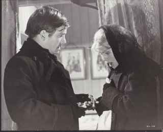 Omar Sharif Julie Christie Doctor Zhivago 1965 Vintage Movie Photo 33085